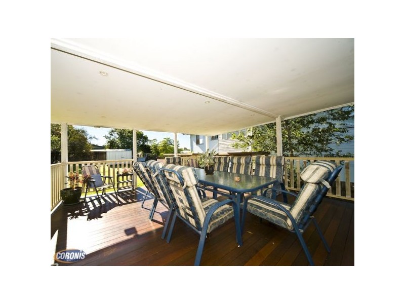 Arana Hills QLD 4054