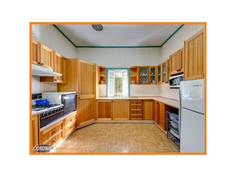 16 Maygar Street, Windsor QLD 4030