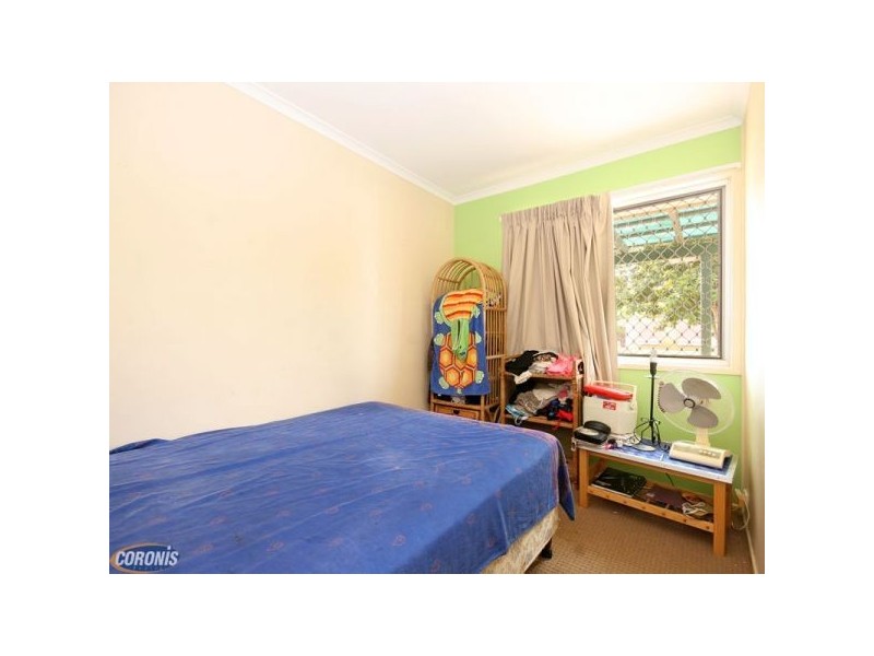 4 Moatah Drive, Beachmere QLD 4510