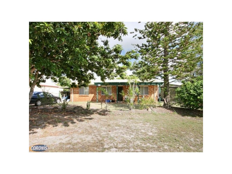 4 Moatah Drive, Beachmere QLD 4510