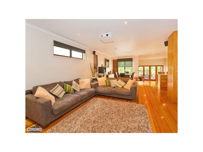 Bardon QLD 4065