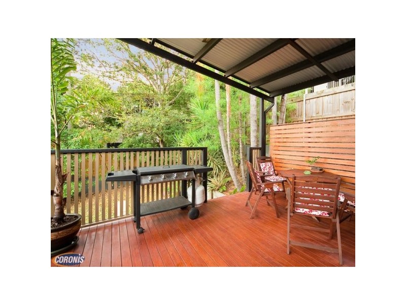 Bardon QLD 4065
