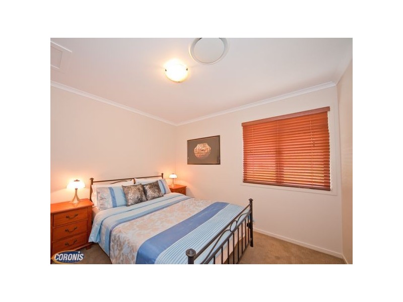 Bardon QLD 4065
