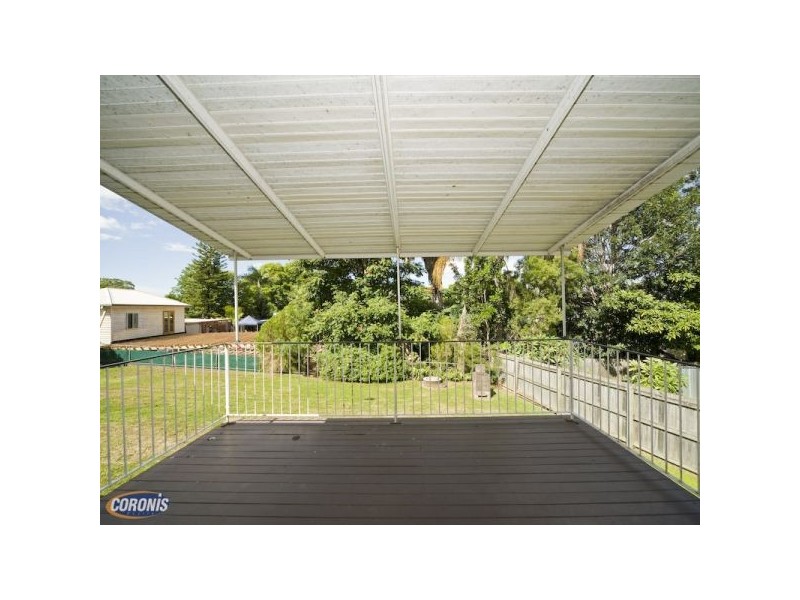 1 Houghton St, Petrie QLD 4502