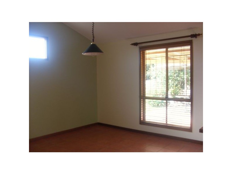 8 Streep Place, Mcdowall QLD 4053