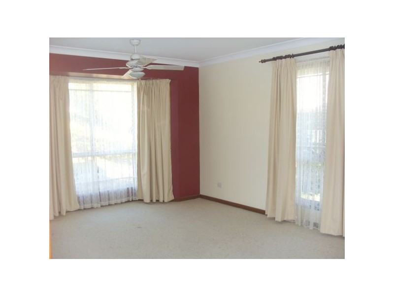 8 Streep Place, Mcdowall QLD 4053