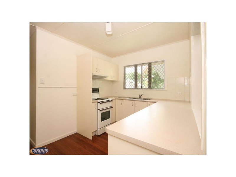 1 Houghton Street, Petrie QLD 4502