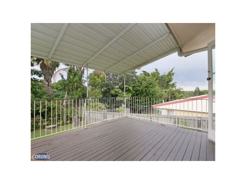 1 Houghton Street, Petrie QLD 4502