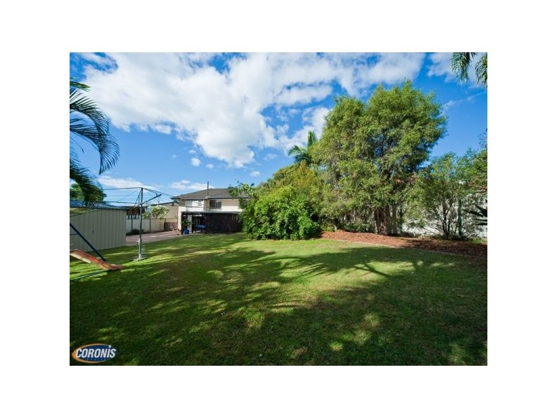 15 Narrabri Street, Brighton QLD 4017