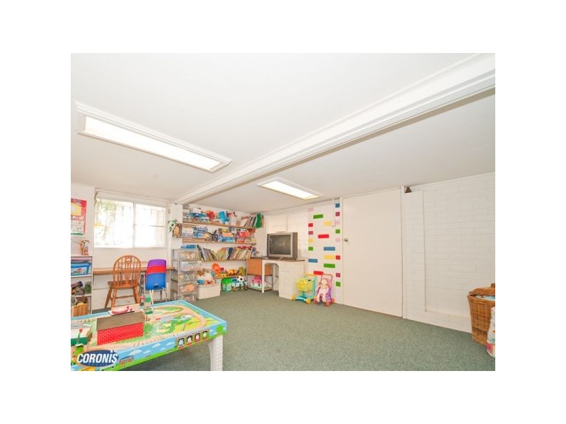 15 Narrabri Street, Brighton QLD 4017