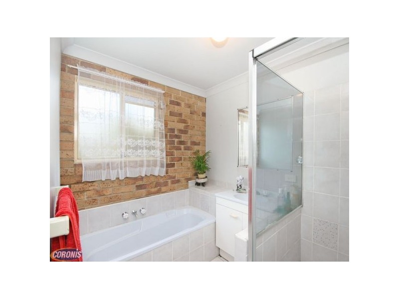 1/12 Neil St, Caboolture QLD 4510