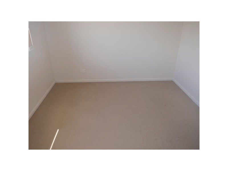 6/11 McNaughton Street, Redcliffe QLD 4020