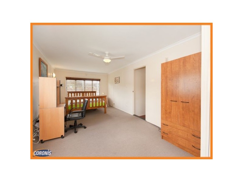 Arana Hills QLD 4054