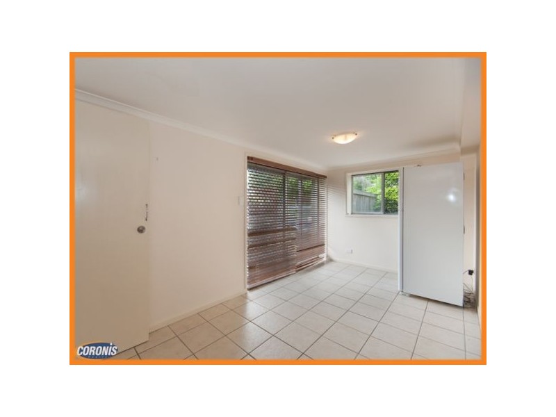 Arana Hills QLD 4054