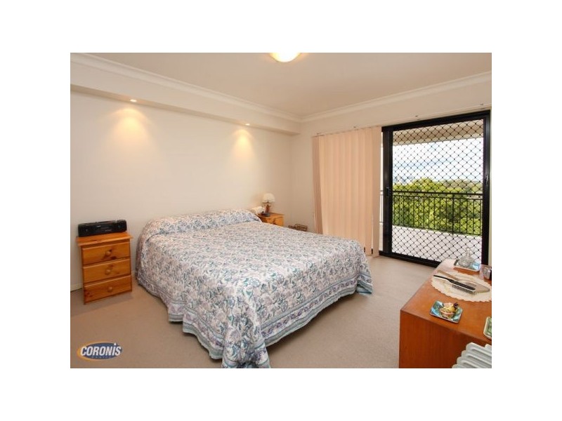 Bardon QLD 4065