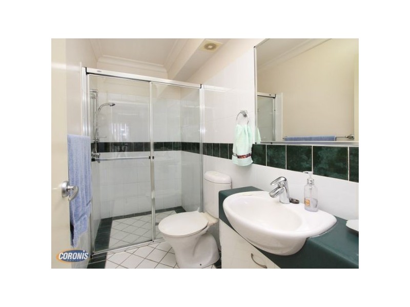 Bardon QLD 4065