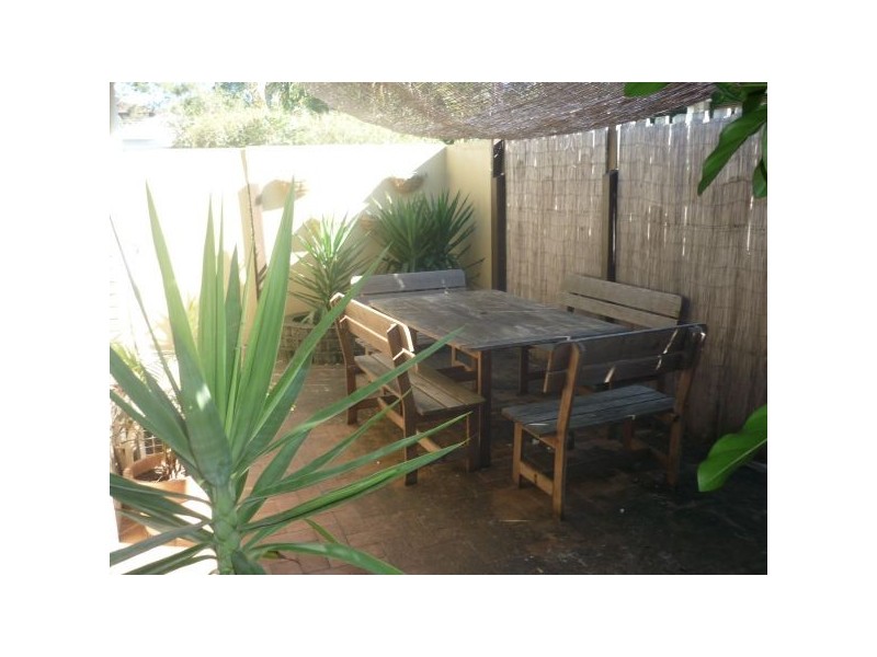 1/84 Whitmore Street, Taringa QLD 4068