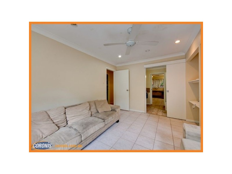 42 Tarcoola Avenue, Ferny Hills QLD 4055