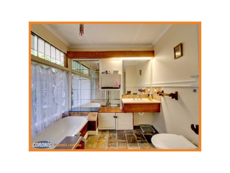 42 Tarcoola Avenue, Ferny Hills QLD 4055