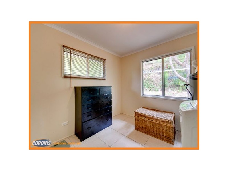 42 Tarcoola Avenue, Ferny Hills QLD 4055