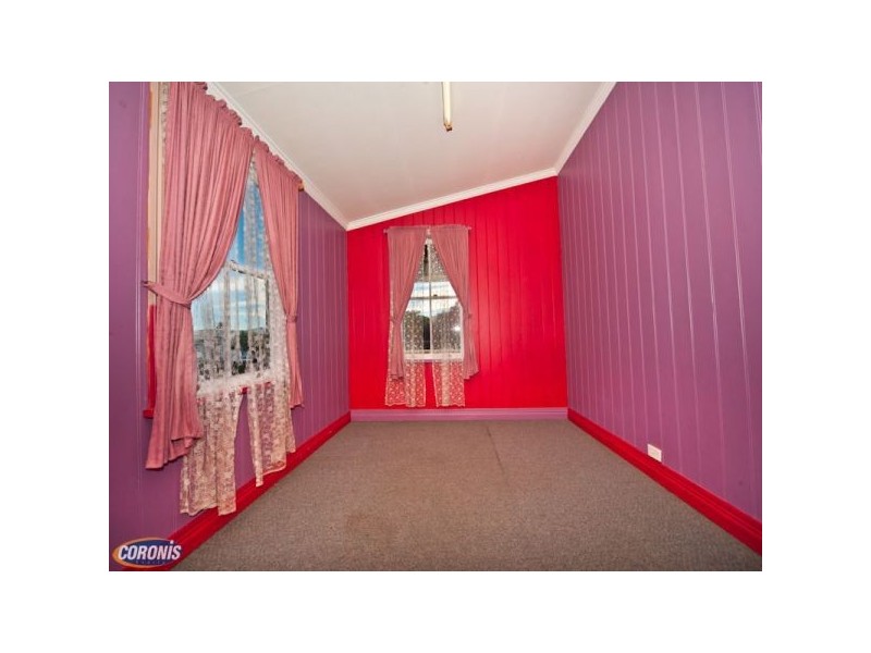 28 Monmouth Street, Morningside QLD 4170