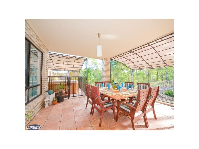 Arana Hills QLD 4054