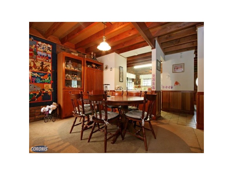 Eatons Hill QLD 4037