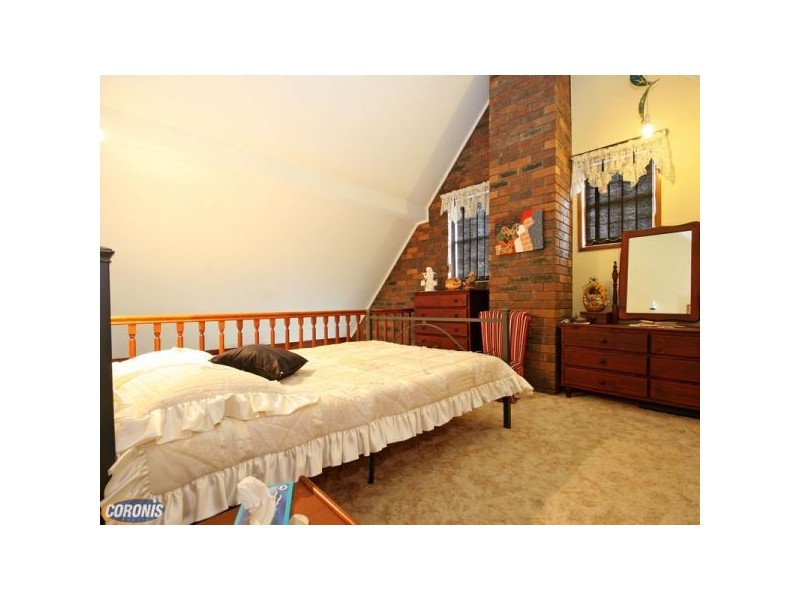 Eatons Hill QLD 4037