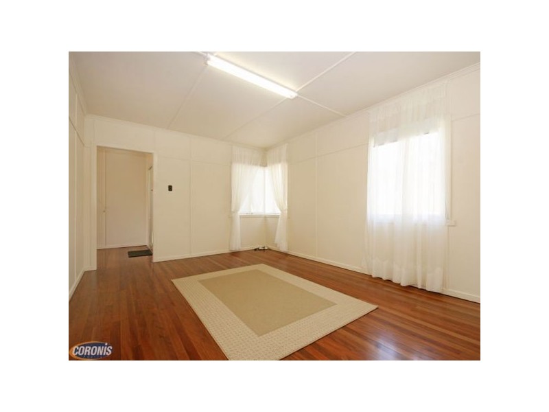 28  Higlett, Scarborough QLD 4020