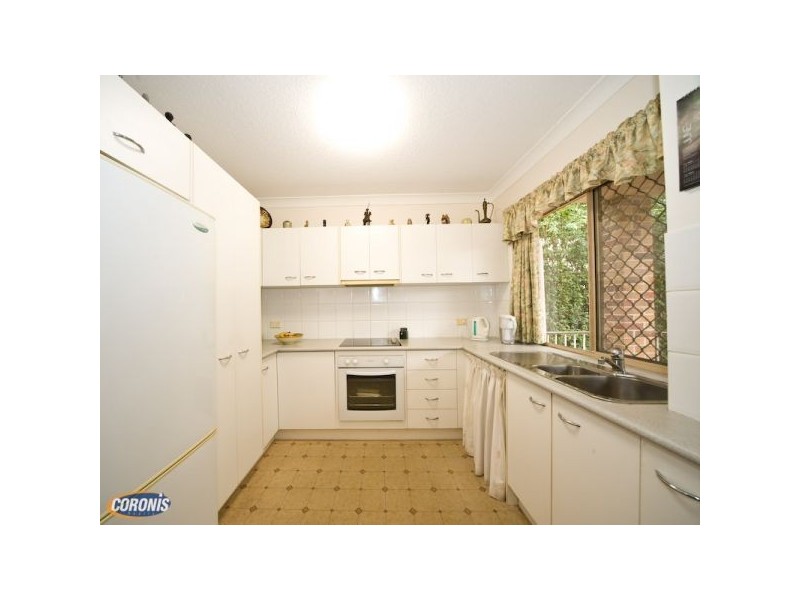 2/98 Pashen Street, Morningside QLD 4170