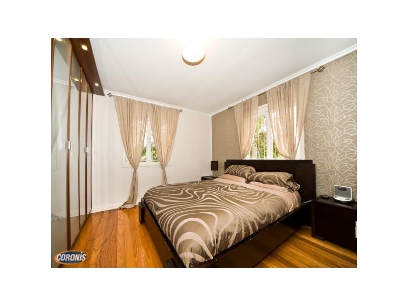 Stafford Heights QLD 4053