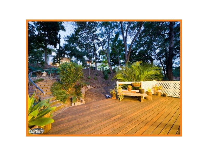 14 Angus Street, Bardon QLD 4065