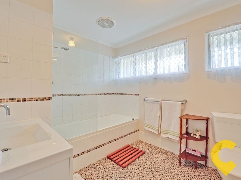 25 Enid Street, Bracken Ridge QLD 4017