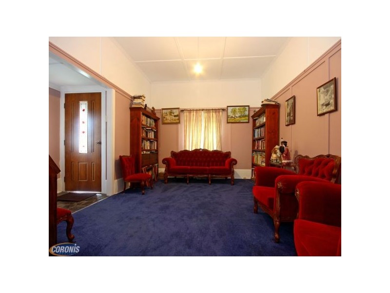 6 River Street, Petrie QLD 4502