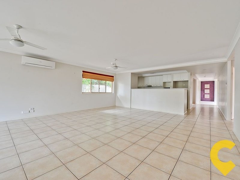 15 Daphne Place, Wakerley QLD 4154