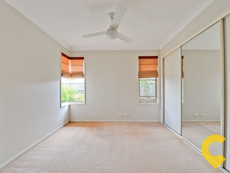 15 Daphne Place, Wakerley QLD 4154