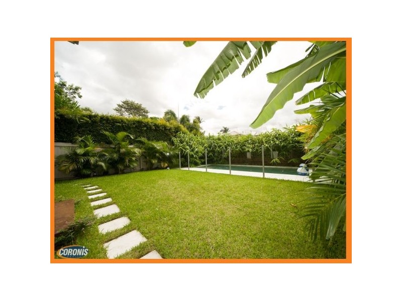 34 Raceview Avenue, Hendra QLD 4011