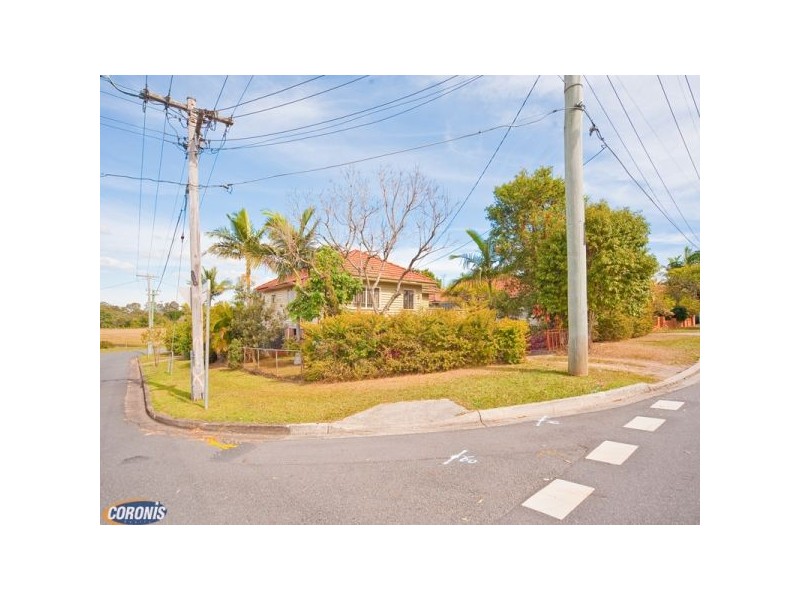 22 Venning Street, Everton Park QLD 4053