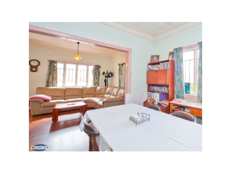 22 Venning Street, Everton Park QLD 4053