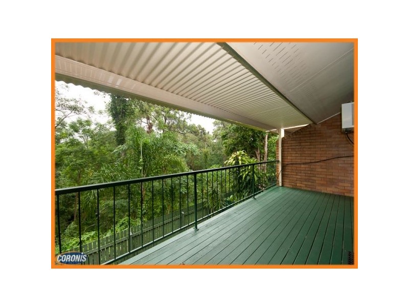 Arana Hills QLD 4054