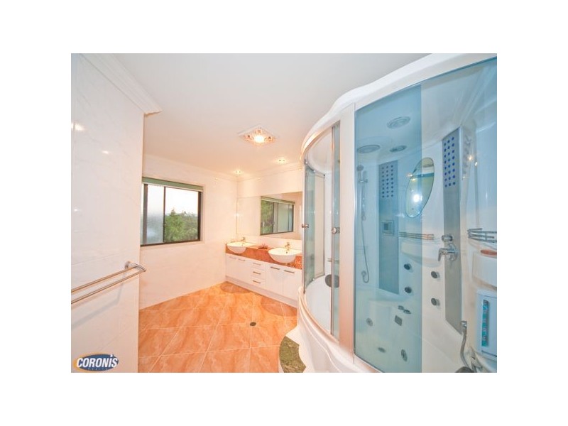 Coomera Waters QLD 4209