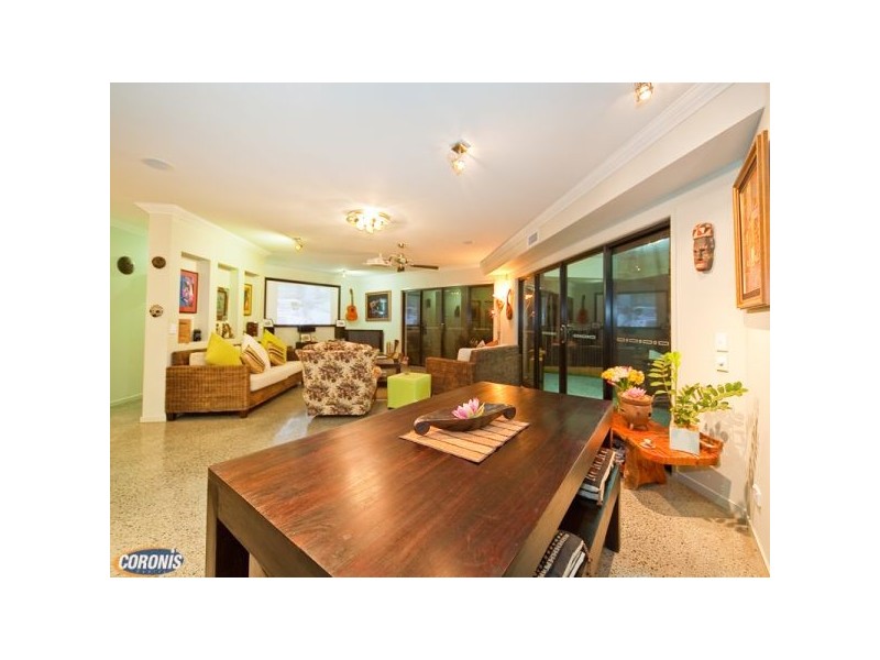 Coomera Waters QLD 4209