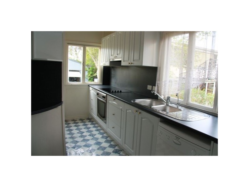 118 Belgrave Street, Morningside QLD 4170