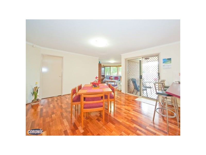 25 Laburnum Street, Woodridge QLD 4114