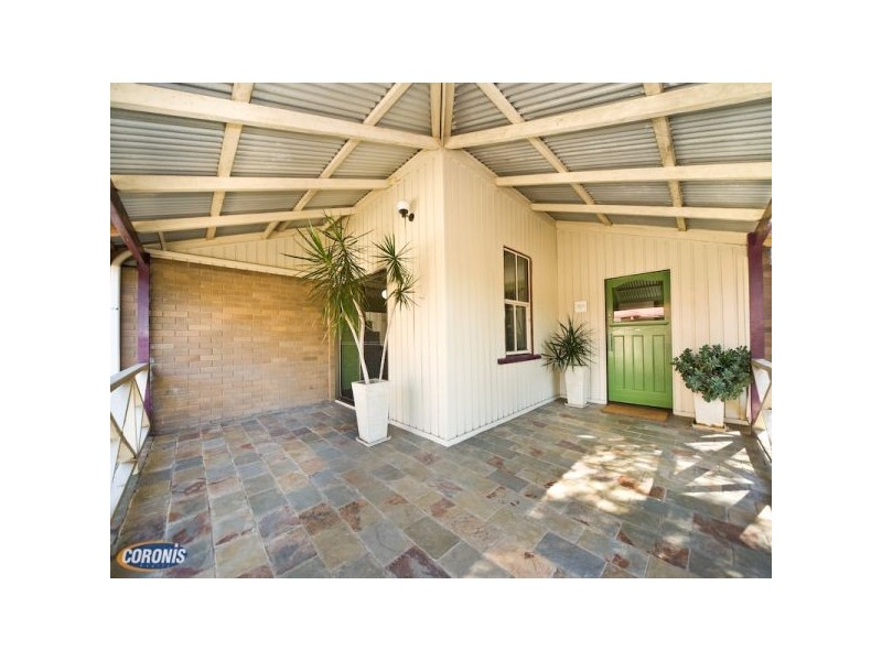 76A Coopers Camp Road, Bardon QLD 4065