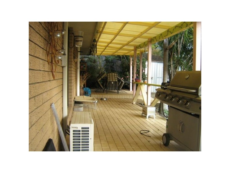 10 Bordeau Crescent, Petrie QLD 4502