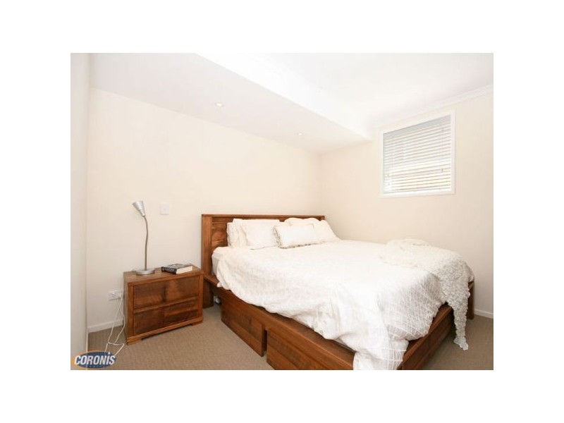 2/13 Sylvania Street, Kallangur QLD 4503