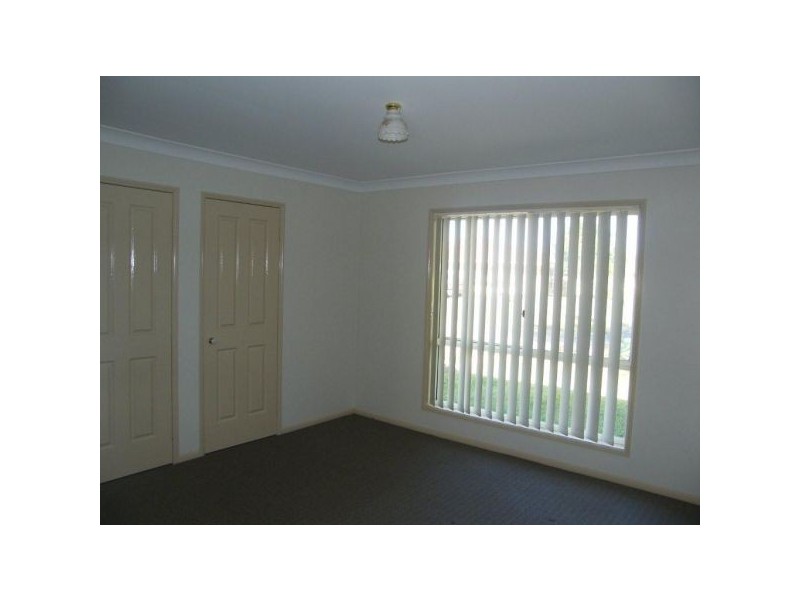 17 Bream Court, Sandstone Point QLD 4511