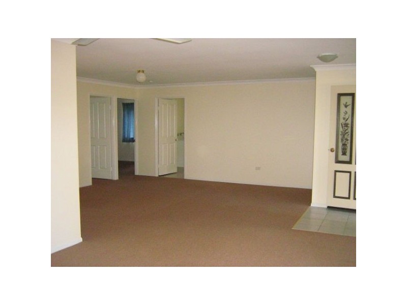 5 Highgate Crt, Kallangur QLD 4503