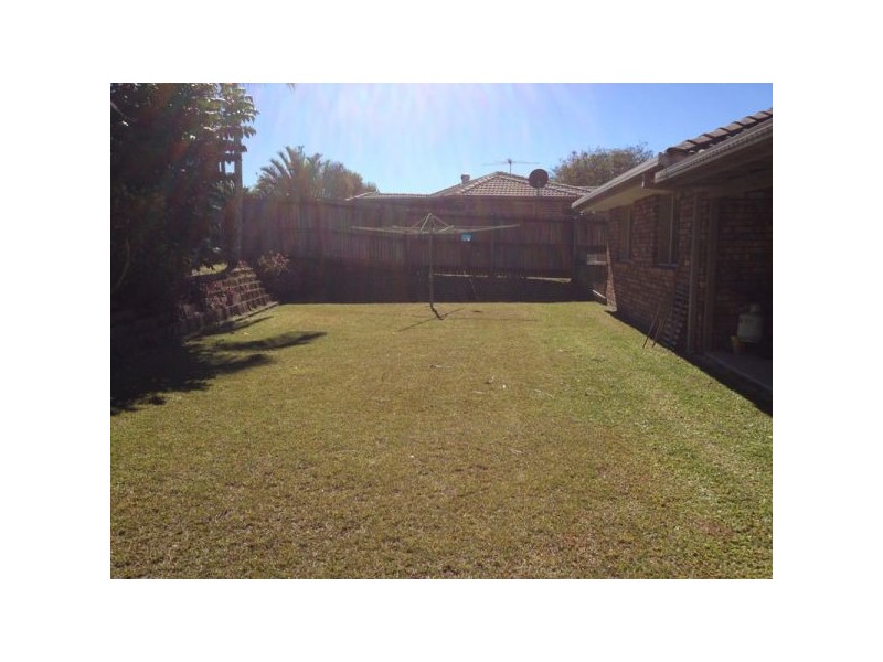 5 Highgate Crt, Kallangur QLD 4503